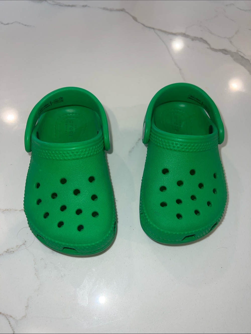 CROCS Kids Clog Sandals in Bright Green